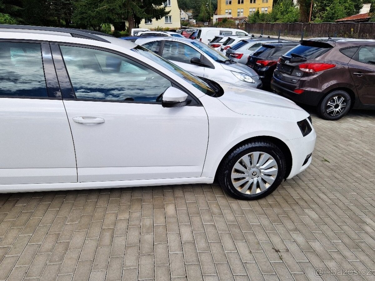 ŠKODA Octavia kombi, 2.0 TDi (110 kW), NEZ. topení, r.v.2020 - 12