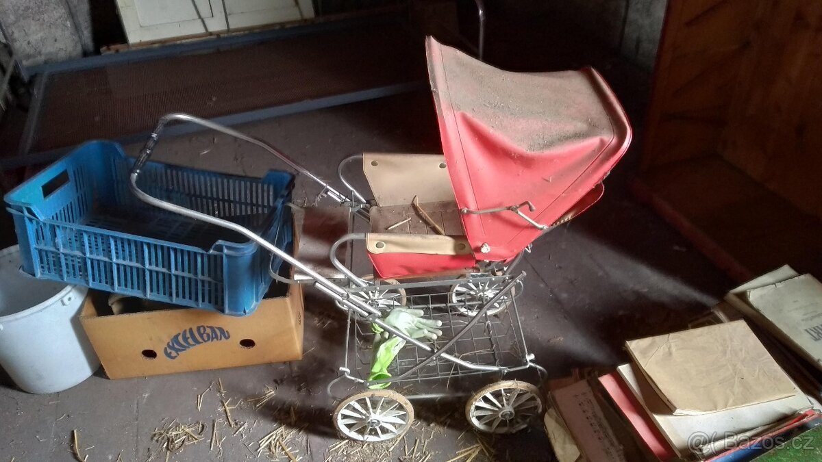 Starý nábytek, koberec, pračka ...atd - 12