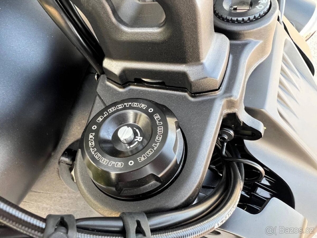 Prodám QJ MOTOR SRV 600 V - 12