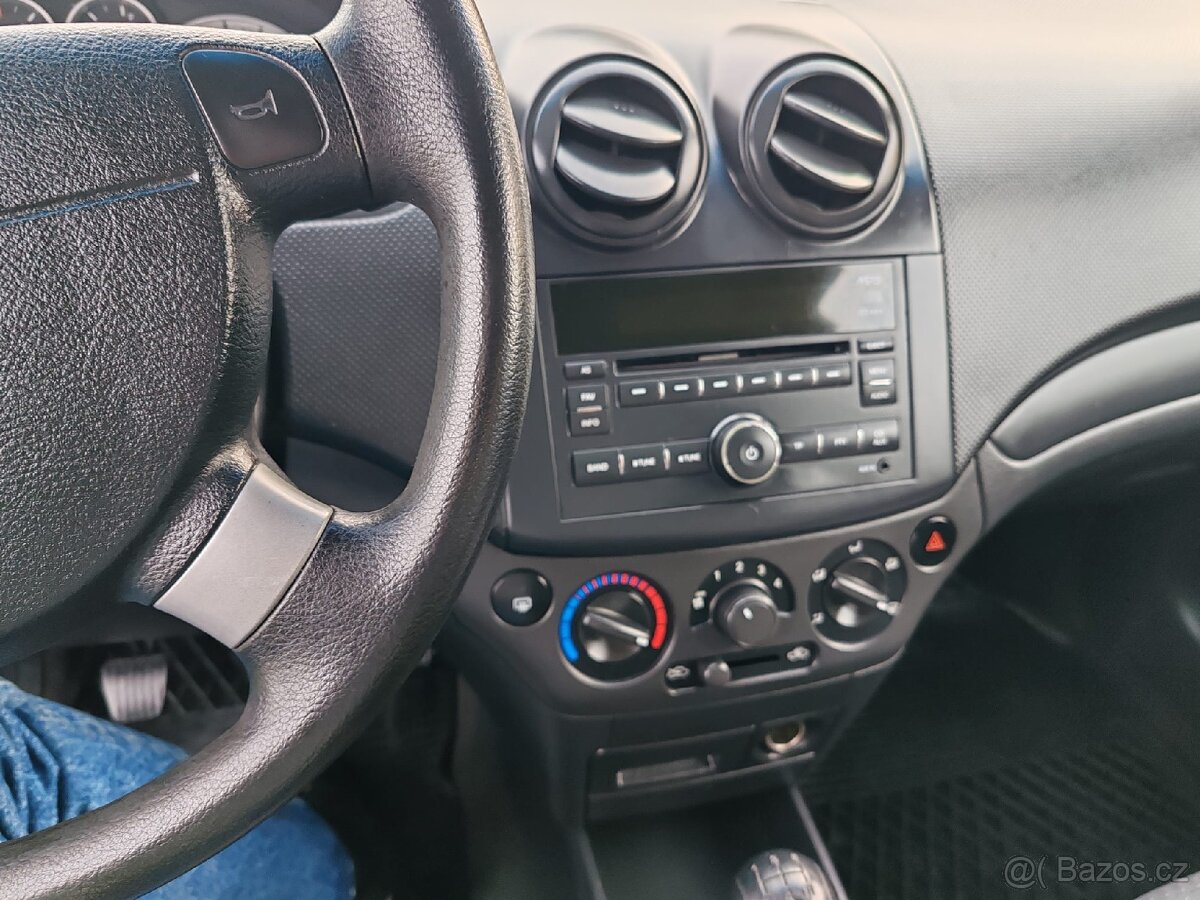 Chevrolet Aveo 1.2 - 12