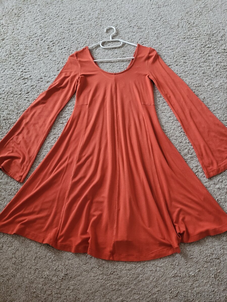 Těhotenské oblečení, šaty a tričky - 12