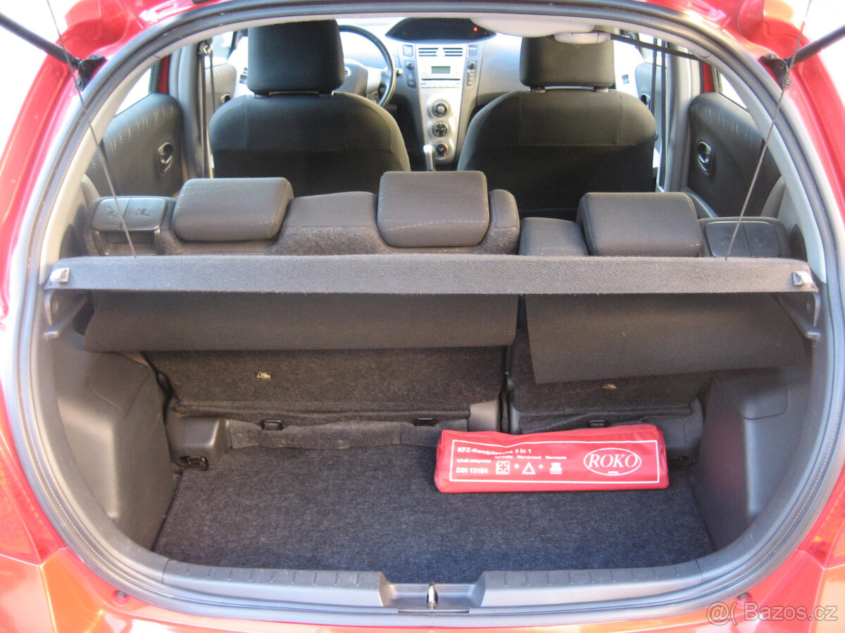 TOYOTA YARIS 1.0 - 12