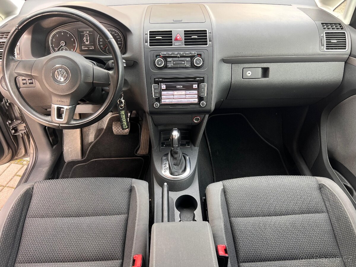 Volkswagen Touran 1.4 TSI DSG - 12
