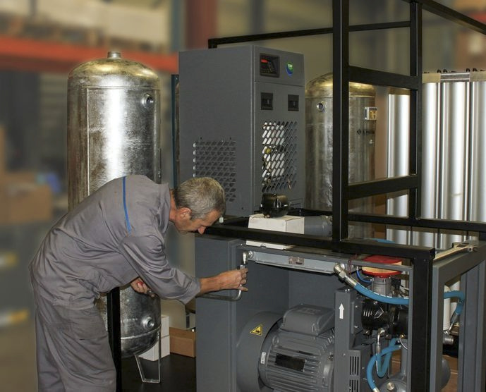 Generátor dusíku pro řezání laserem made in EU - úspora 95% - 12