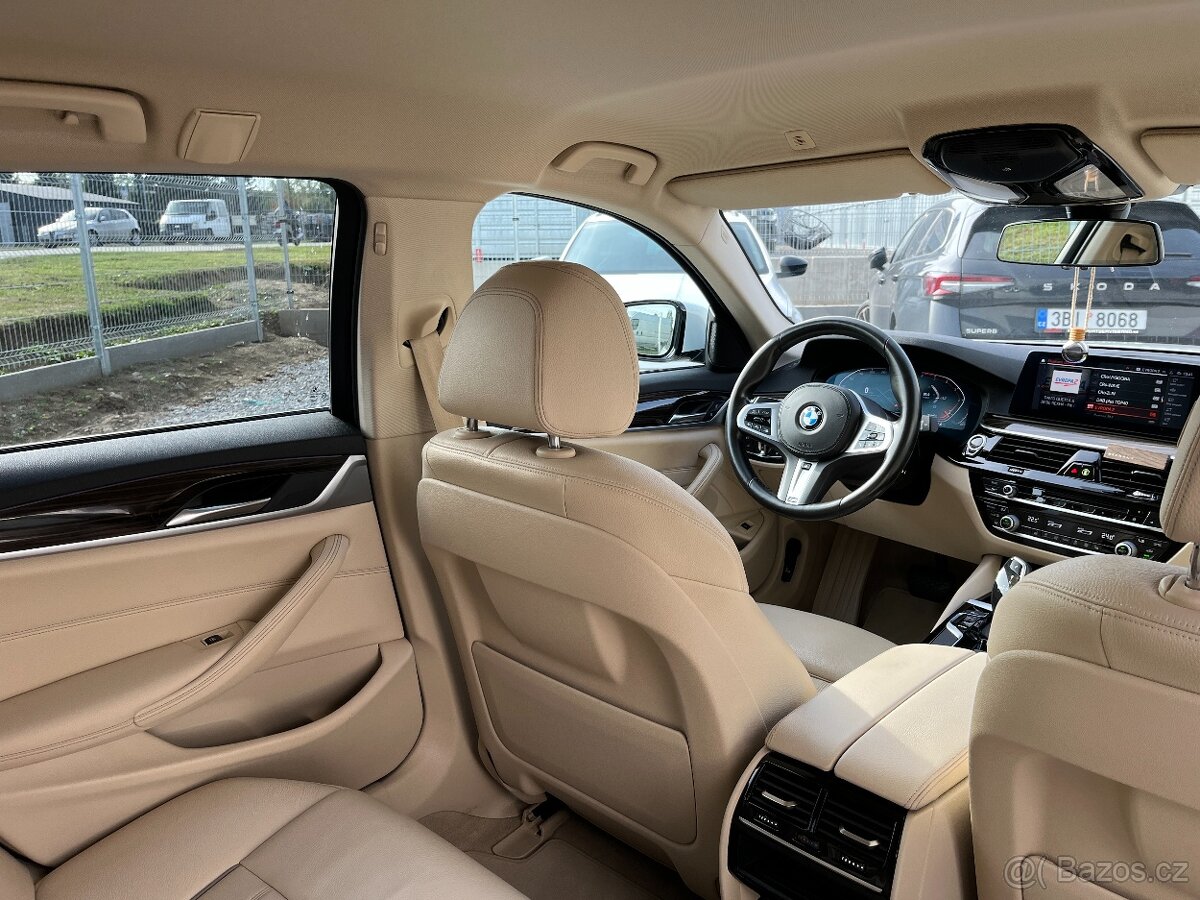 BMW 520D xDrive Touring G31 - 12