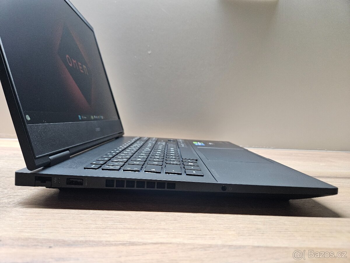16" HERNÍ OMEN 16_i5-13420H_16GB_512GB_RTX 4050 6GB - 12