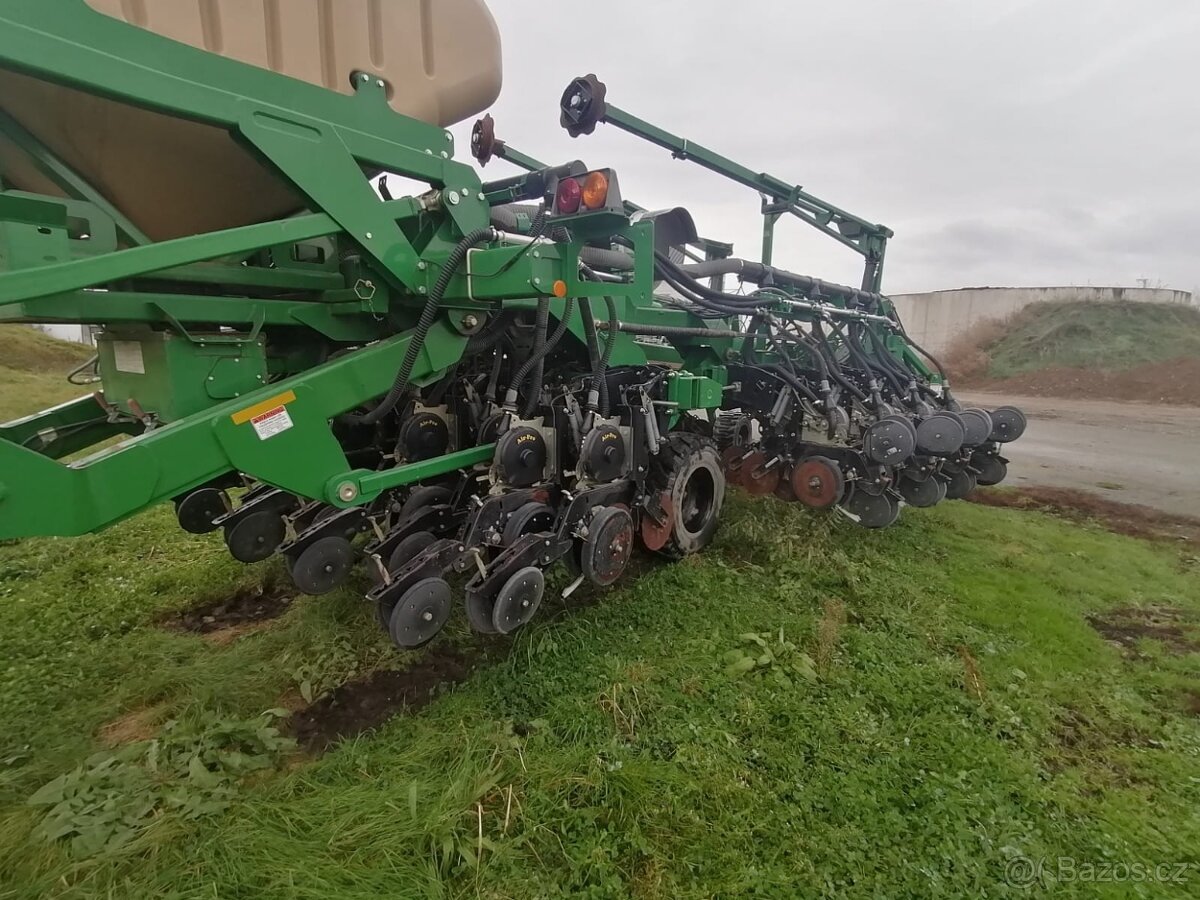 Great Plains YP-30A Yield-Pro - 12