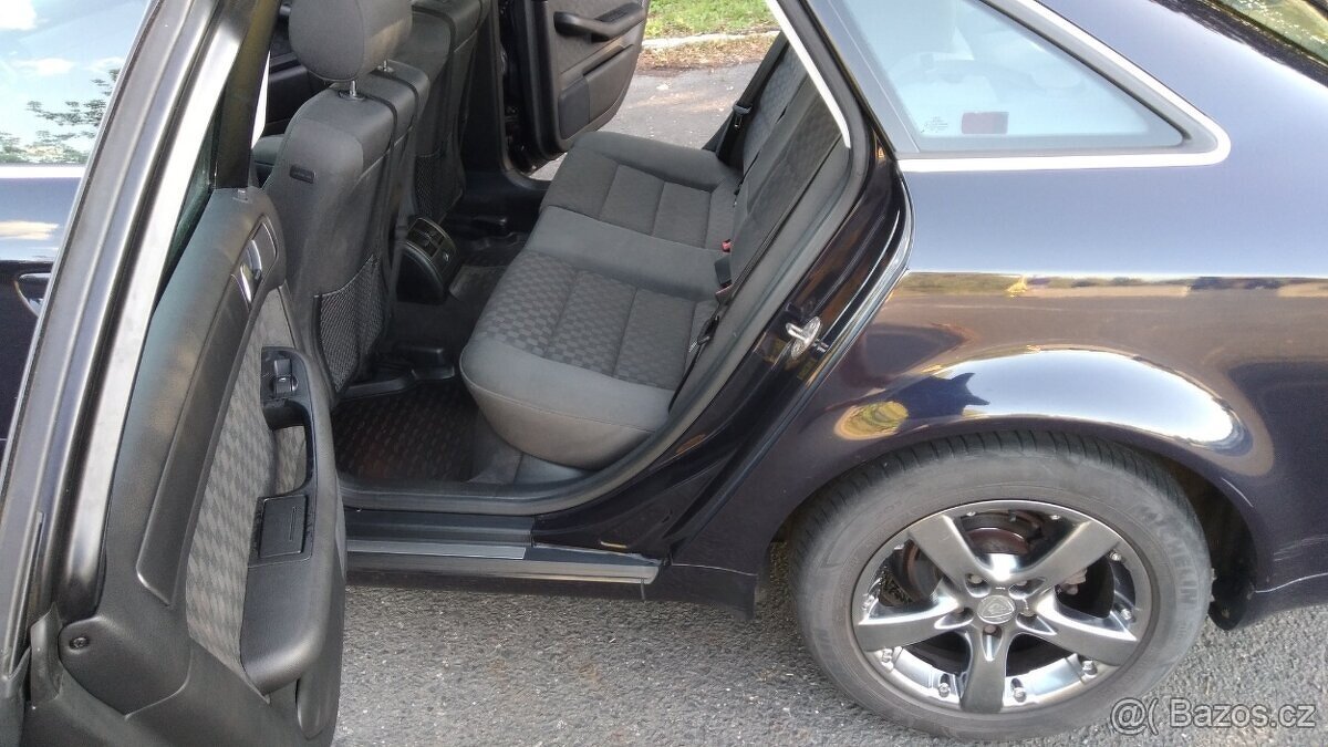 AUDI A6 C5 2.5TDI - 12