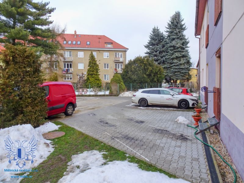 Prodej bytu 2+kk v Hoříně - 12