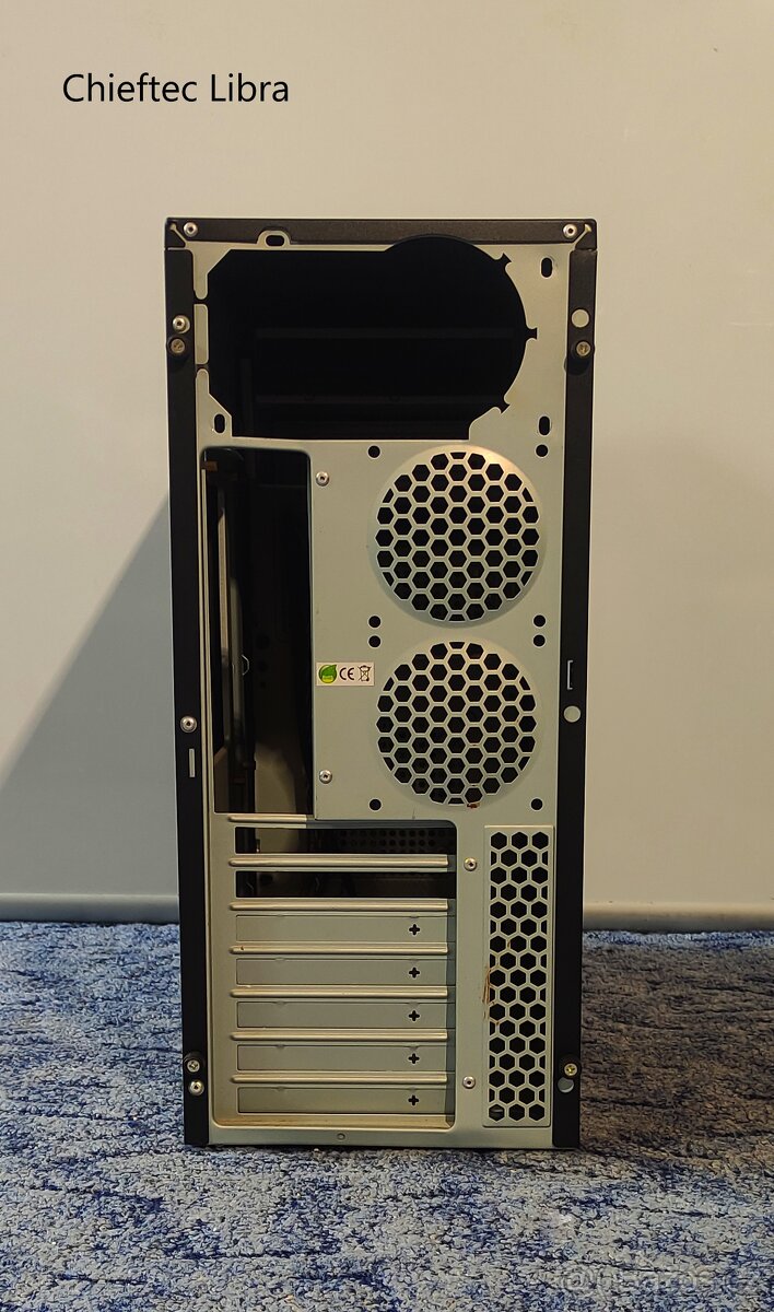 Počítačové skříně - EVOLVEO T3 | Chieftec Libra - 12