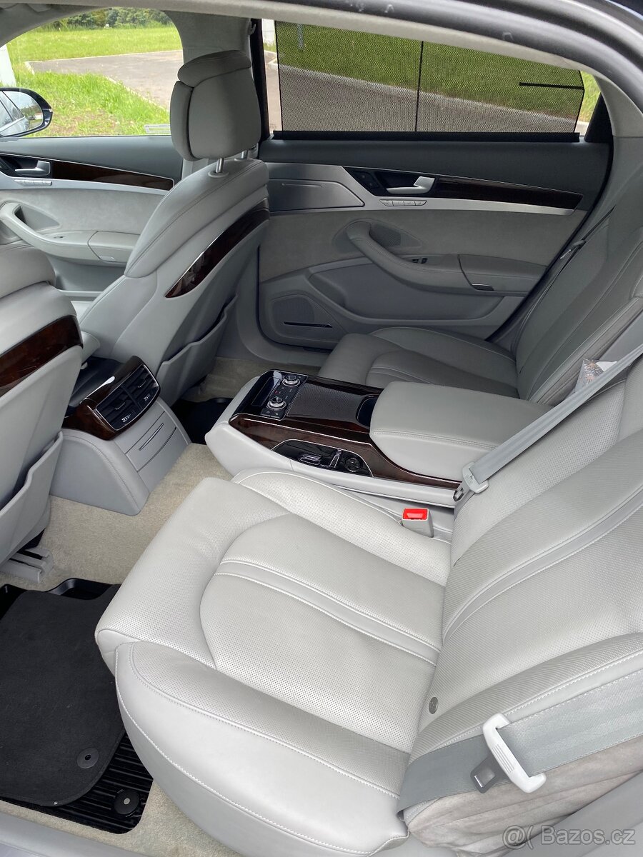 Audi A8 4.2 TDI - LONG; TOP STAV - 12