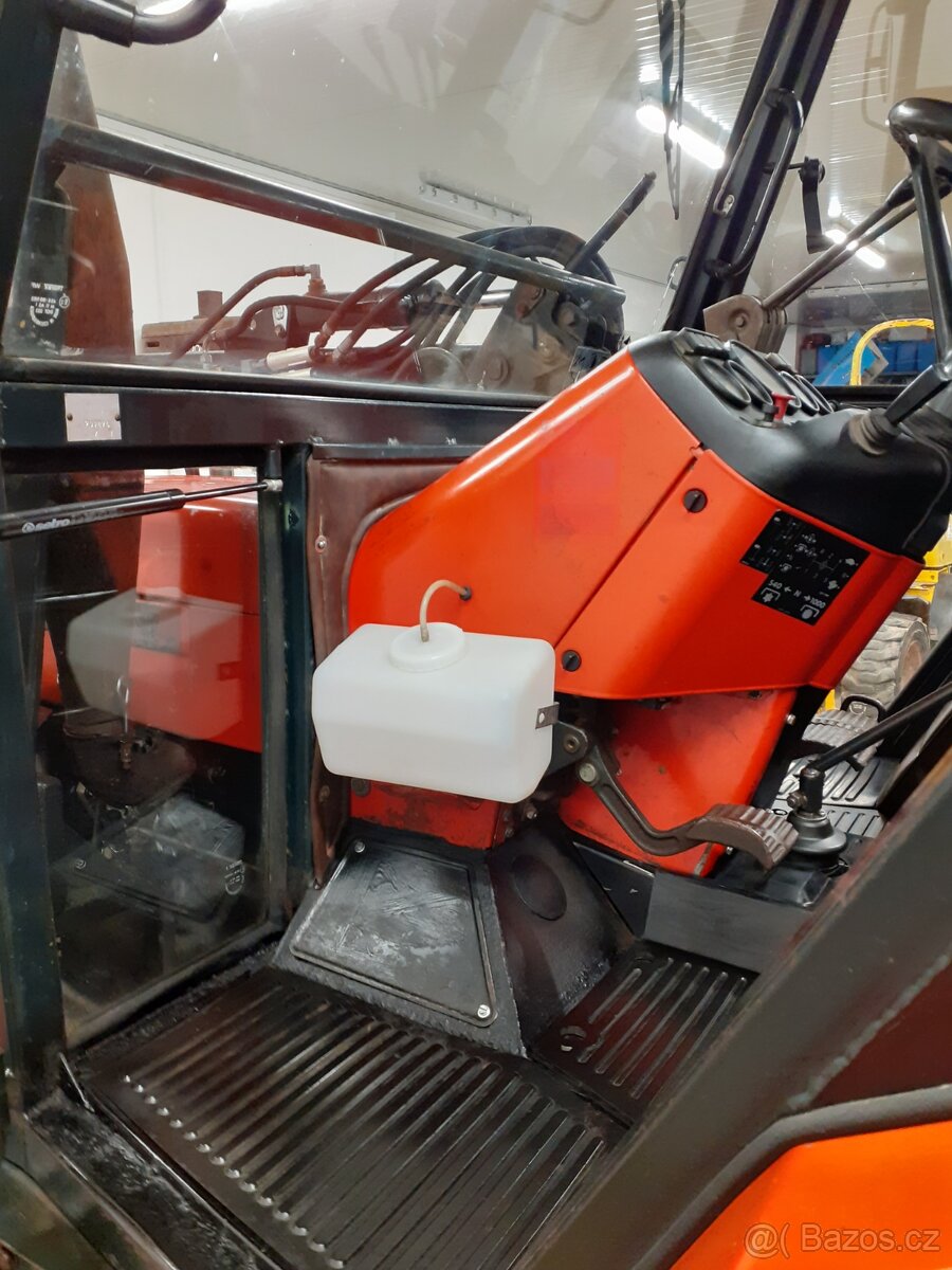 Prodám kolový traktor Zetor 7245 - 12