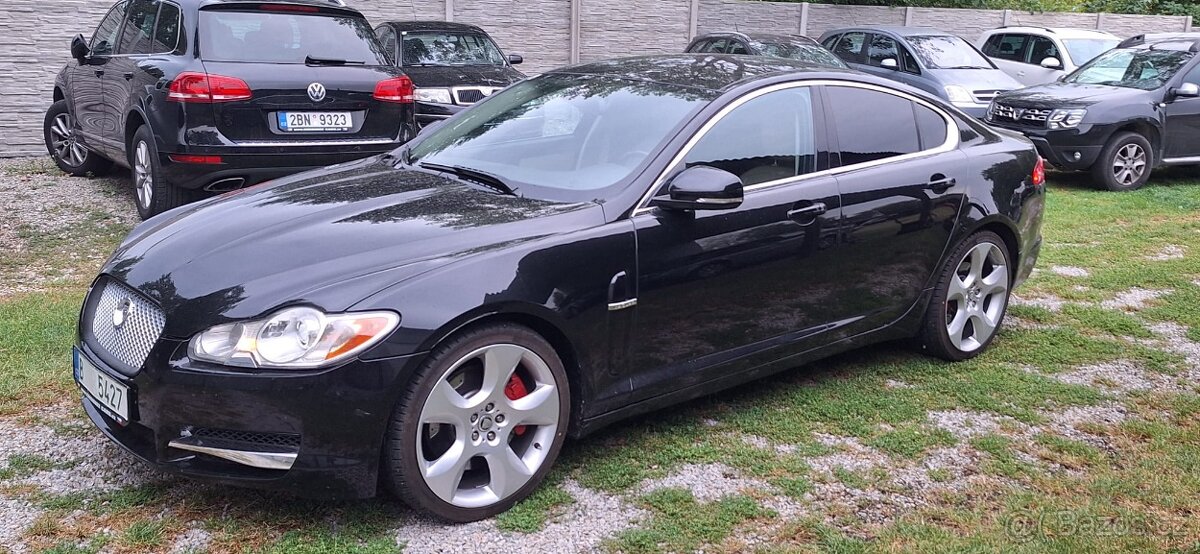 Jaguar XF, Jaguar XF 3.0D - 12