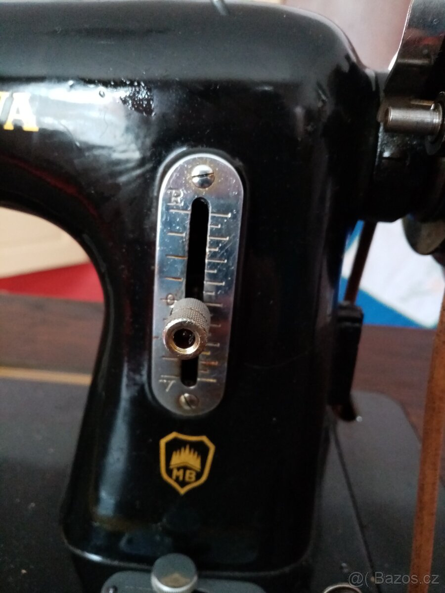 MINERVA (typ 122) – šicí stroj - 12