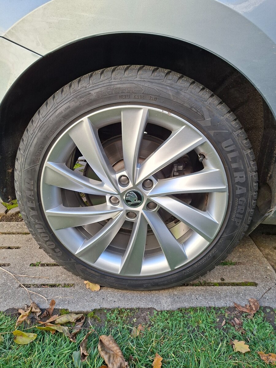 Škoda Superb 3 style plus CANTON - 12