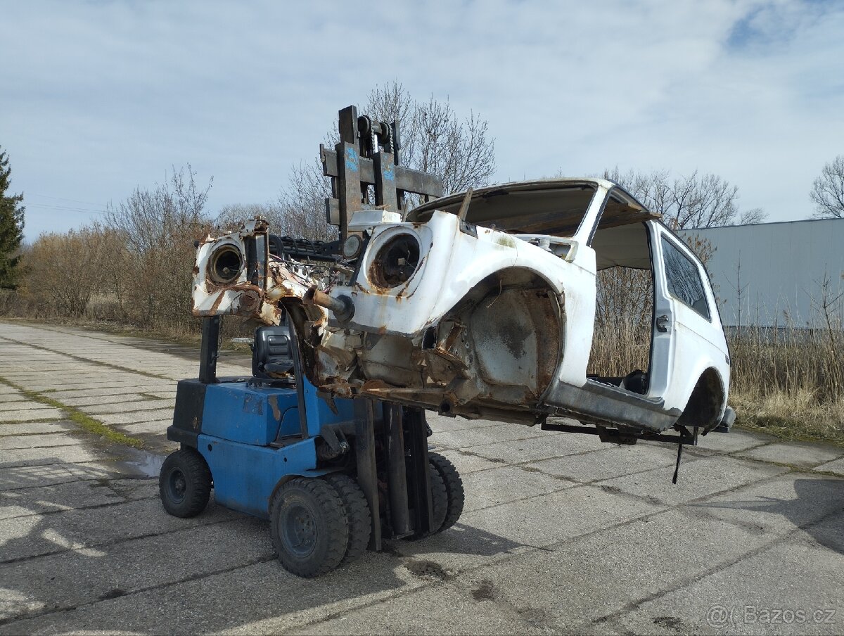 STĚHOVÁNÍ / VYKLÍZENÍ / PŘEVOZ / ODVOZ / - 12