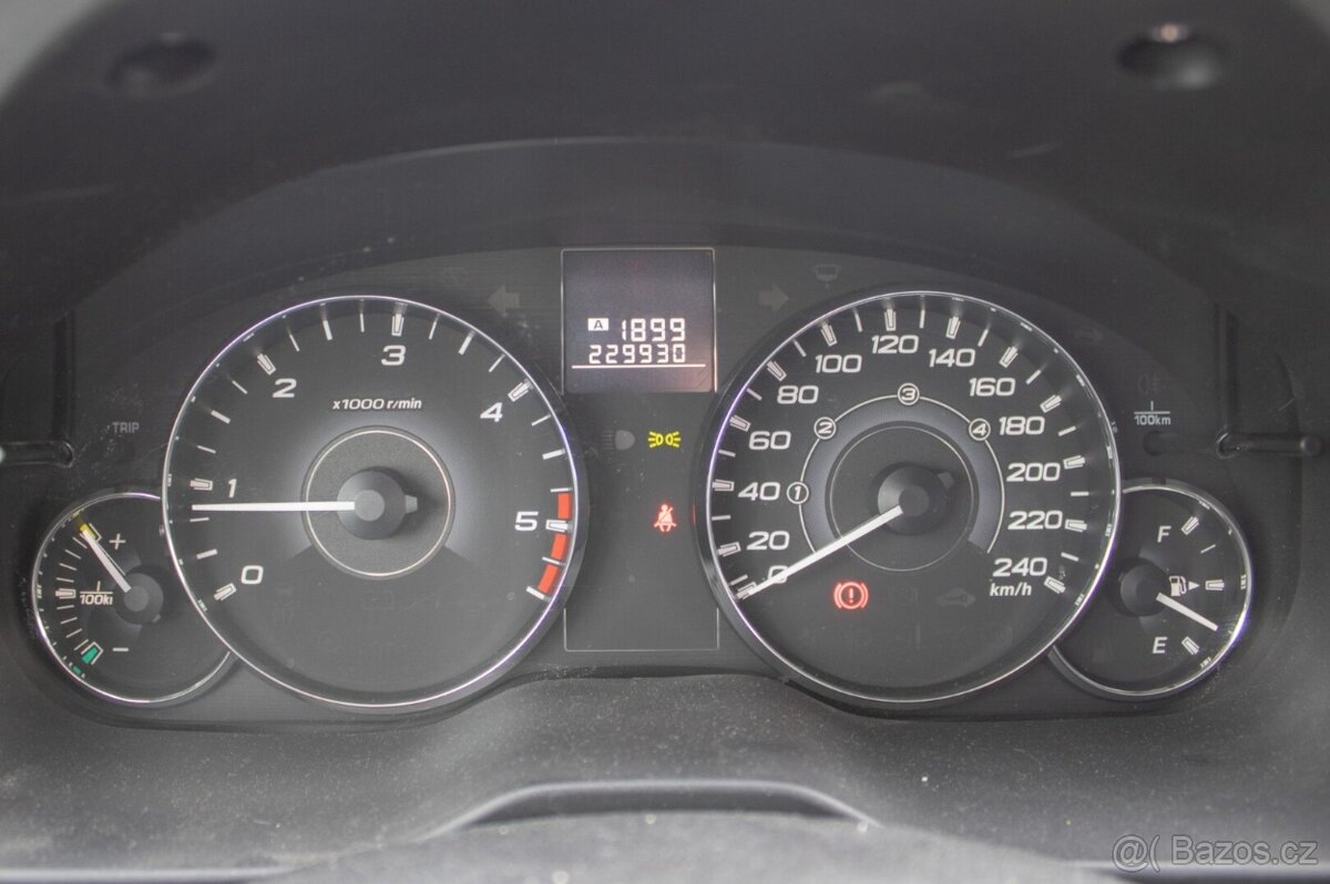 Subaru Legacy 2.0 - 12