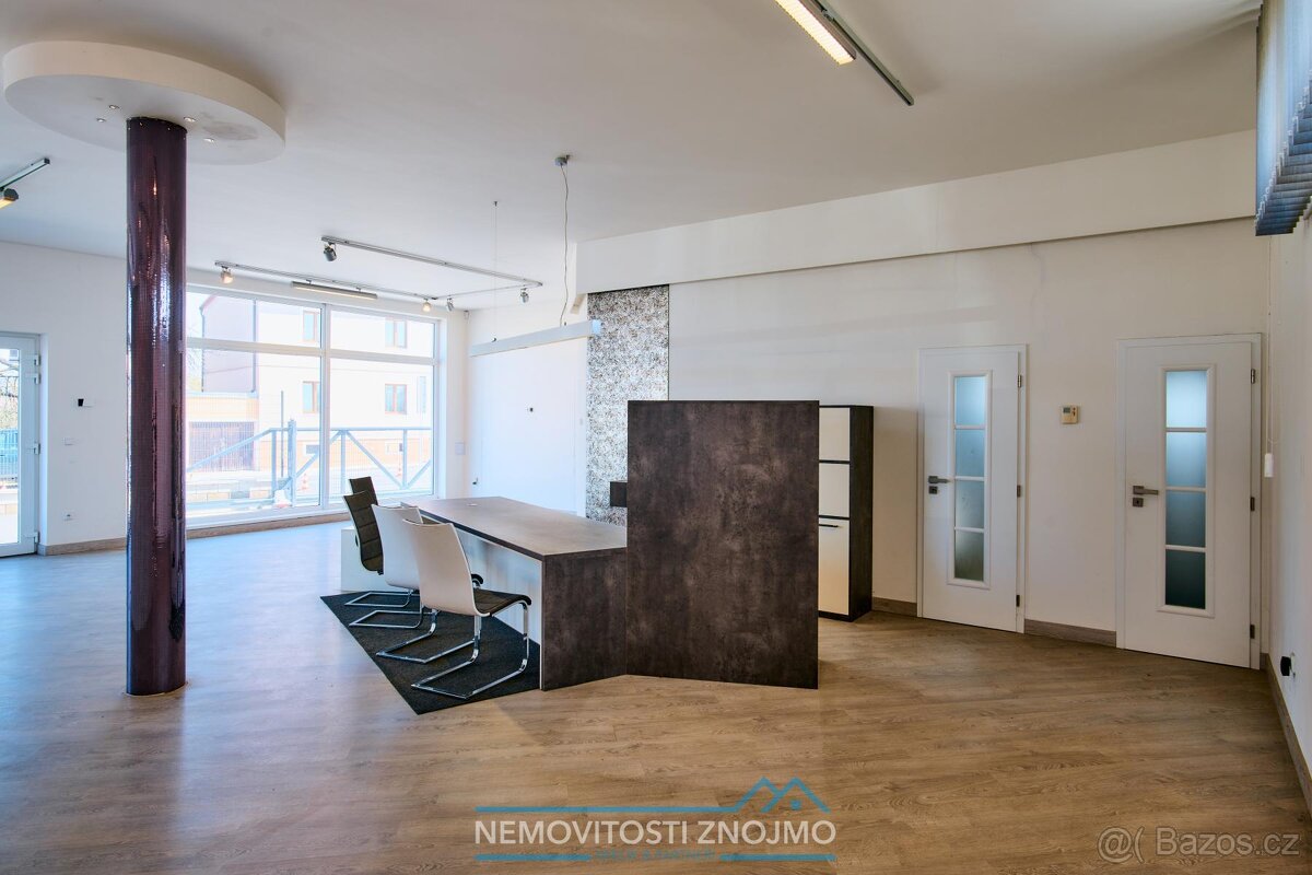 Prodej komerčního areálu 1801 m včetně showroomu Srubec - Č - 12