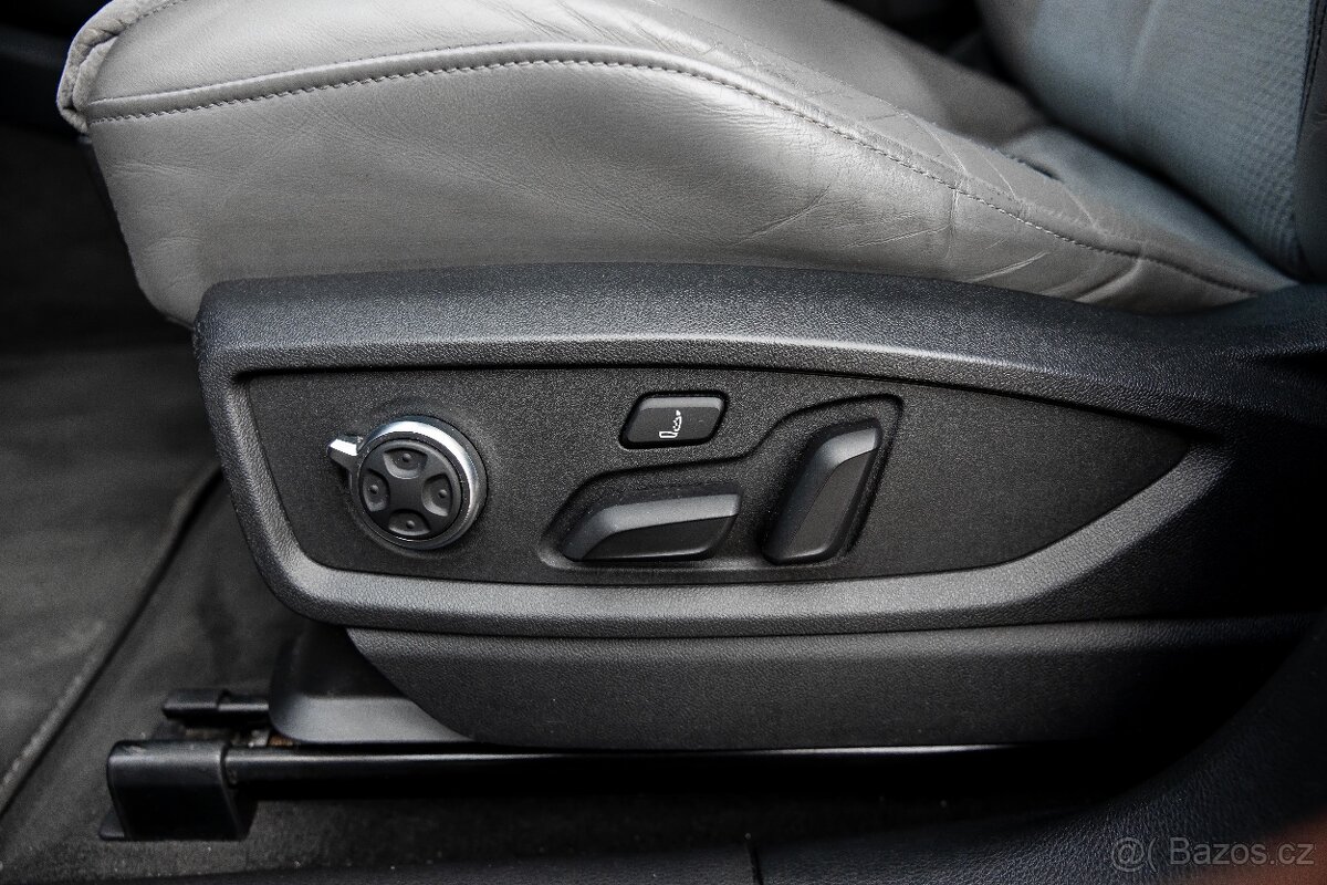 Audi Q5 3.0 TDI quattro S-LINE, FULL, DPH odpočet - 12