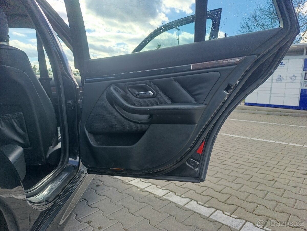 BMW 5 E39 Touring - 12