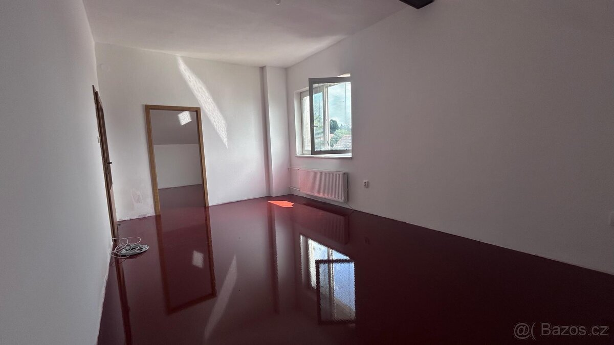 Byt 3+1 79 m Miloňovice - 12