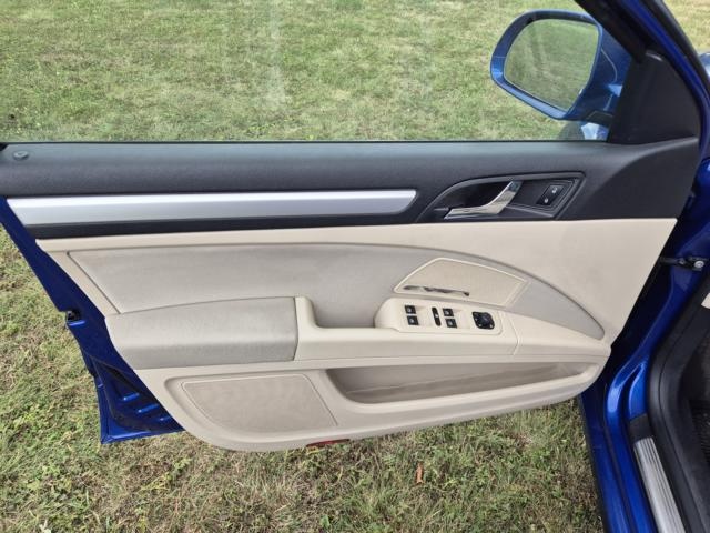 Prodám Škoda Superb 2.0 TDI 125 kW - Elegance 4x4 - 12