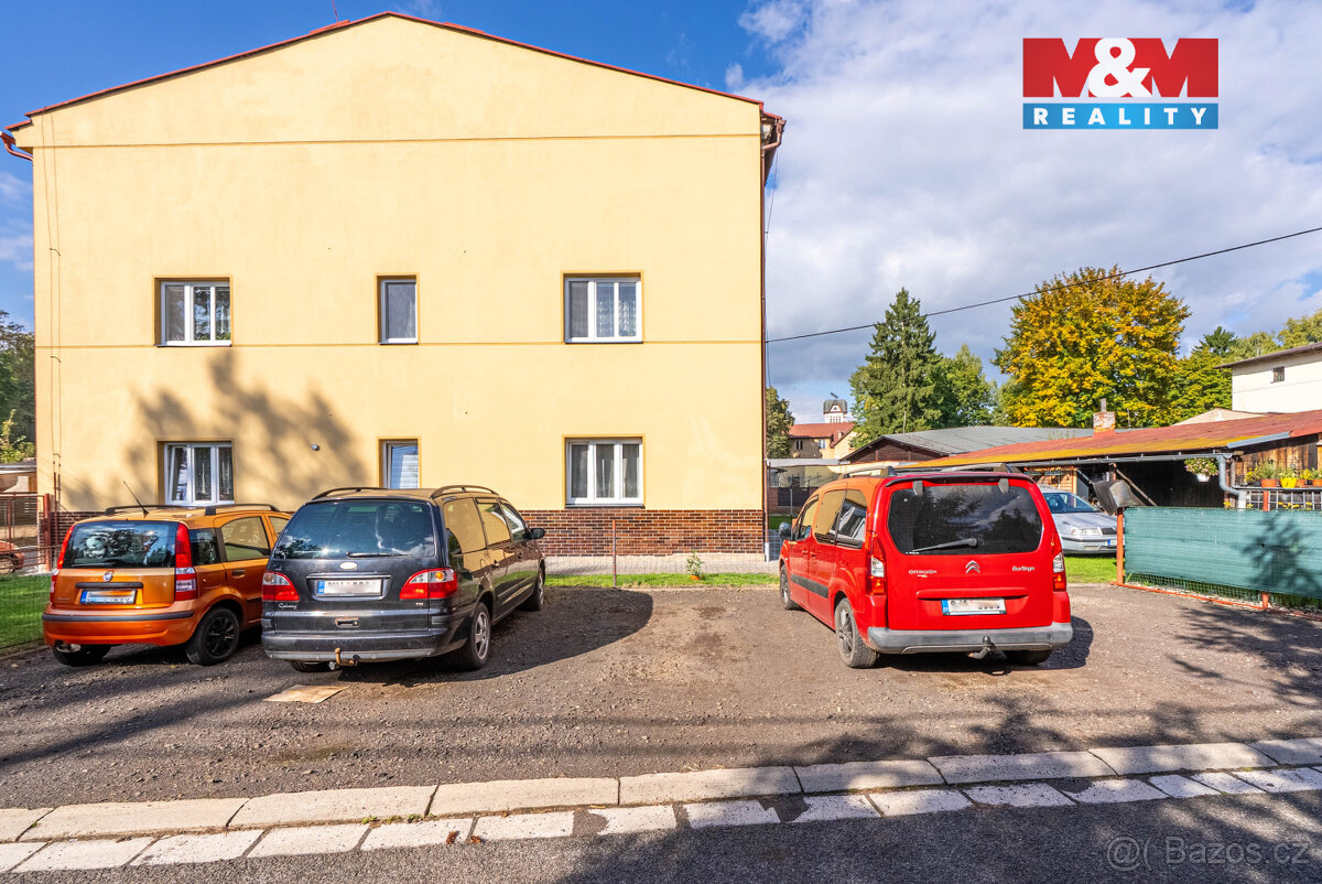 Prodej bytu 3+1, 113 m², Broumov, ul. Dvořákova - 12