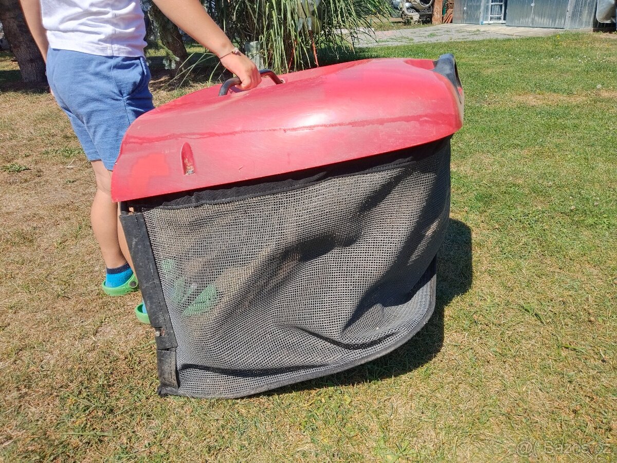 Raider Castelgarden, Traktůrek - 12