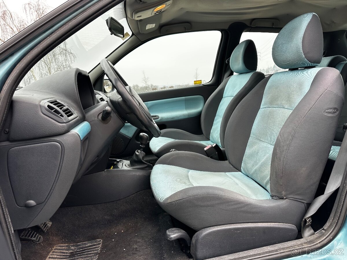 Renault Clio 1.5Dci - 12