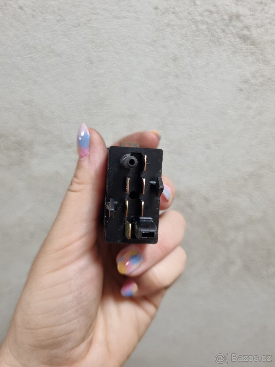 Tlačítka VW Passat/Golf/Bora - 12