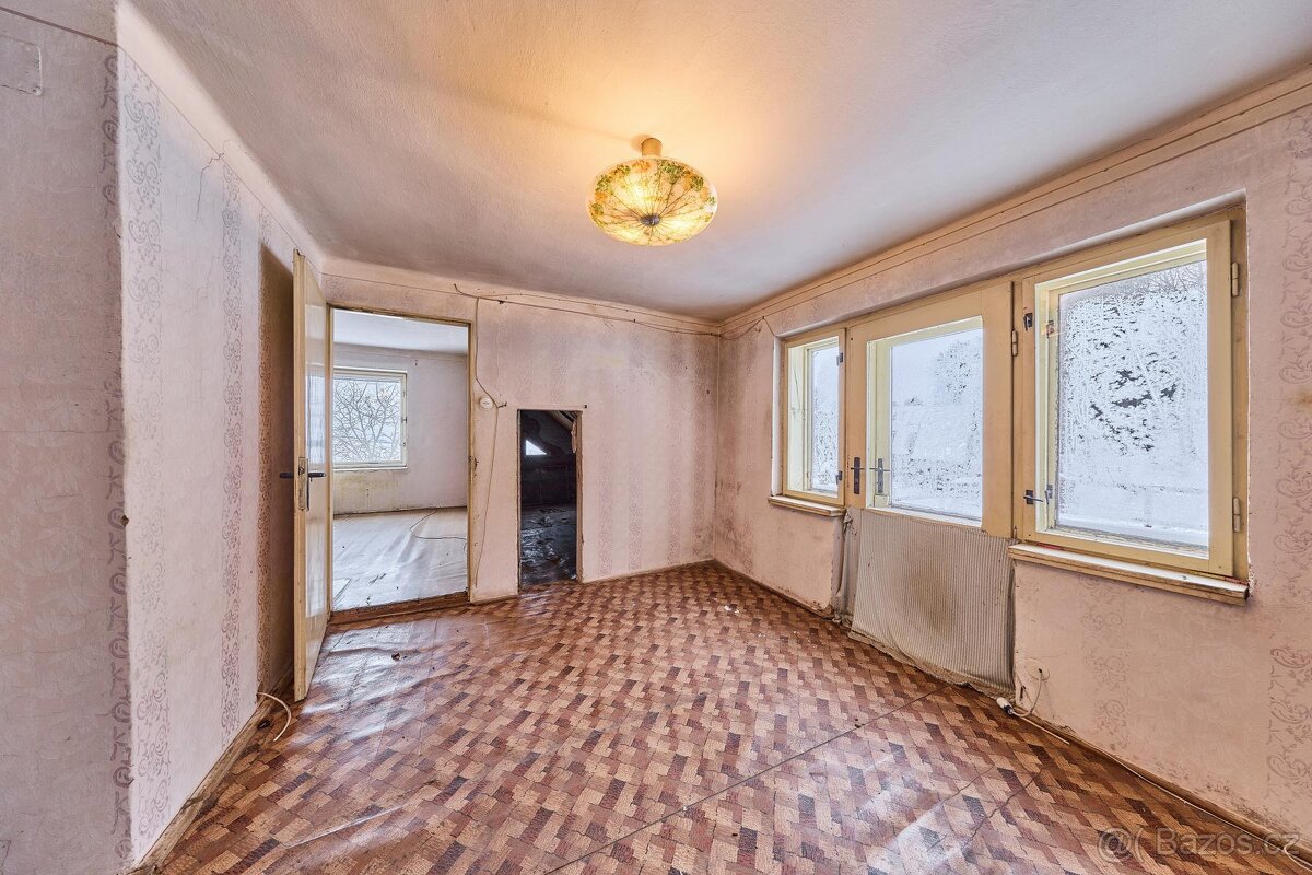 Prodej rodinného domu - Č. Kostelec - 12