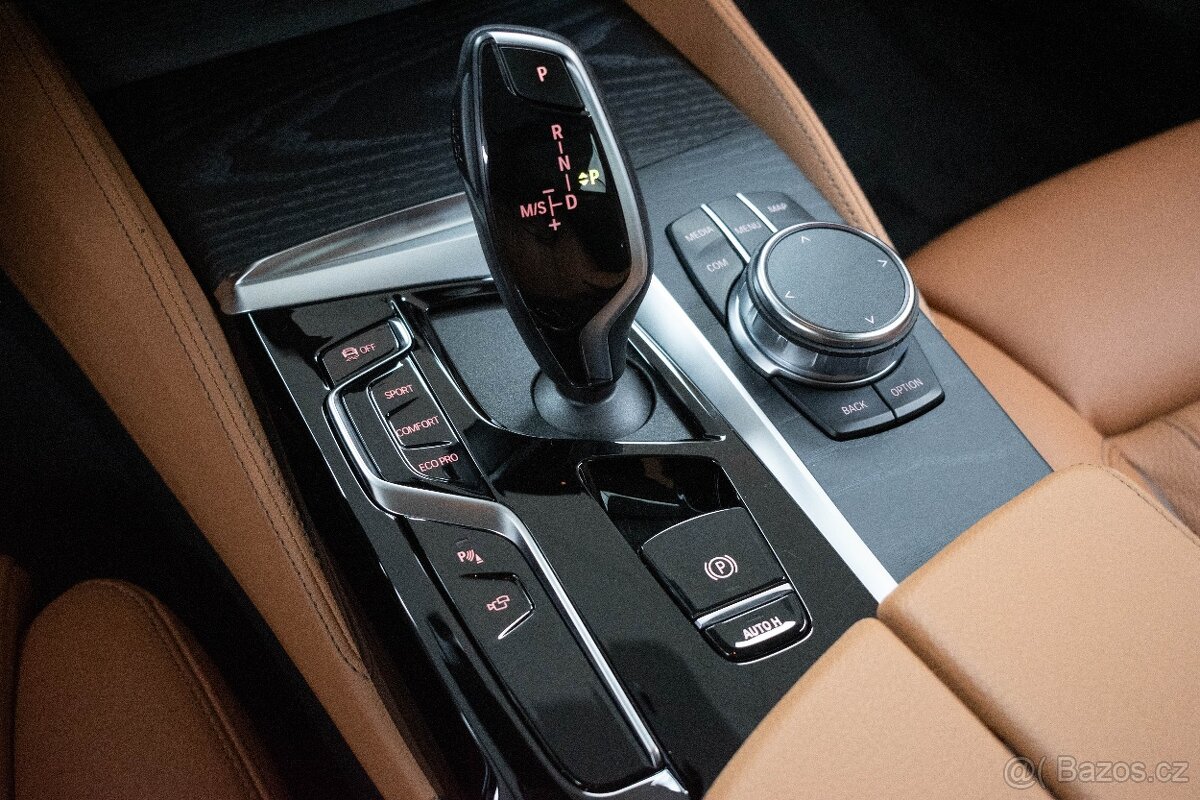 BMW Řada 530d xD LASER TAŽNÉ ZÁRUKA ČR - 12