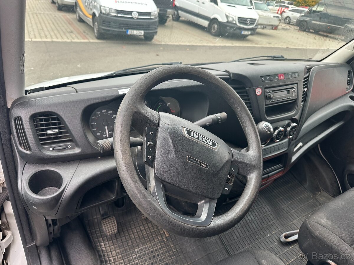 Iveco Daily Maxi, rok 2015, 3.0 - 125 kW, tažné 3500 kg - 12