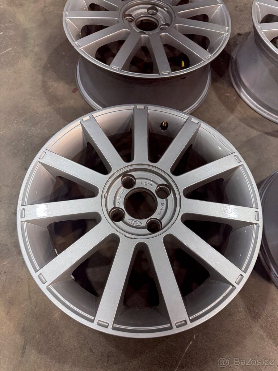 Díly Ford fiesta st150 - 12