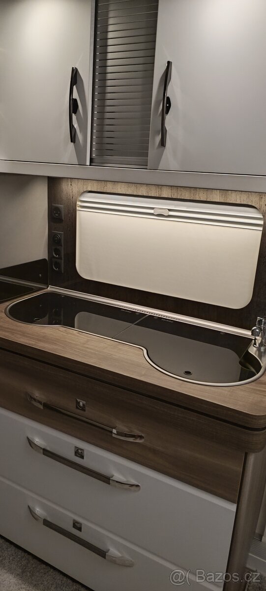 Karavan Hobby 495 UL ExcellentKlimaMoverMarkise - 12