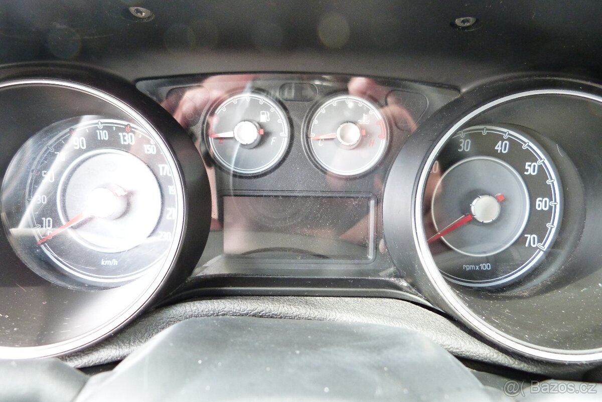 Fiat Punto EVO 1.2i - 12