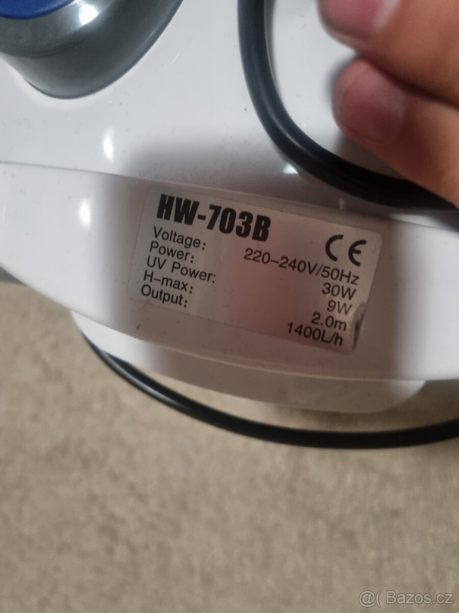 Akvárium s příslušenstvím - 12