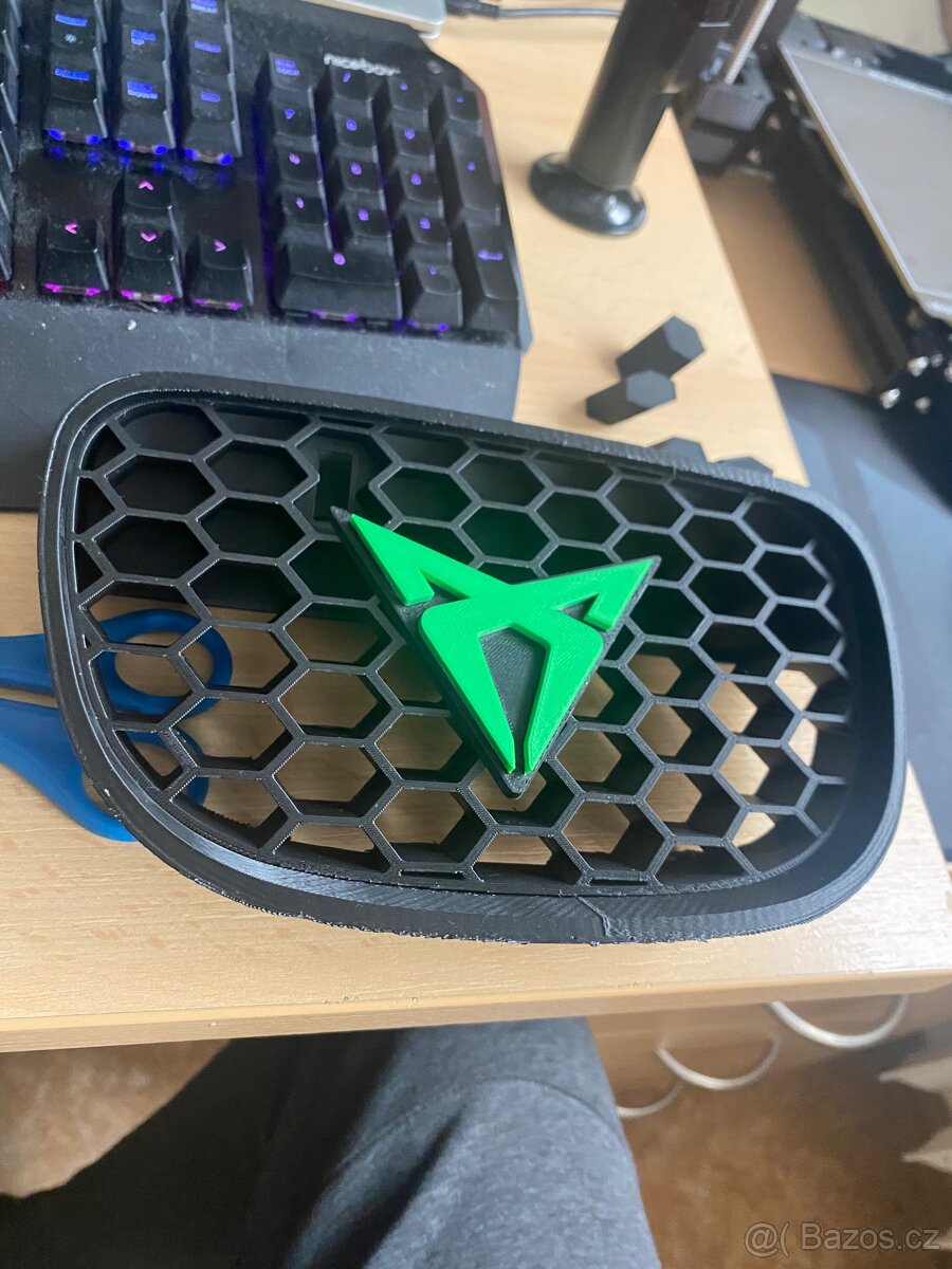 Střední krytka do masky seat leon cupra R - 12