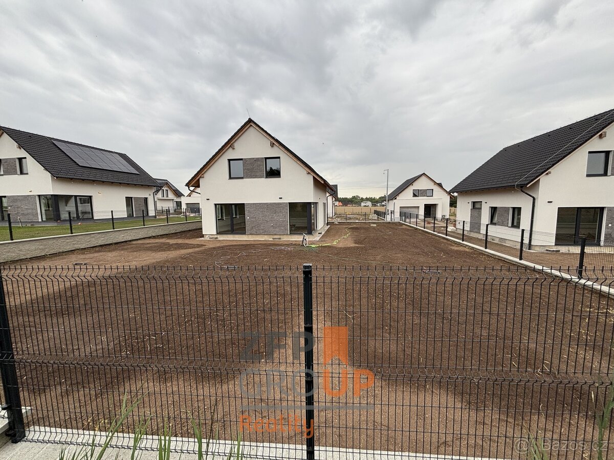 Moderní nízkoenergetický dům v Dřítči – výjimečné, na dosah - 12