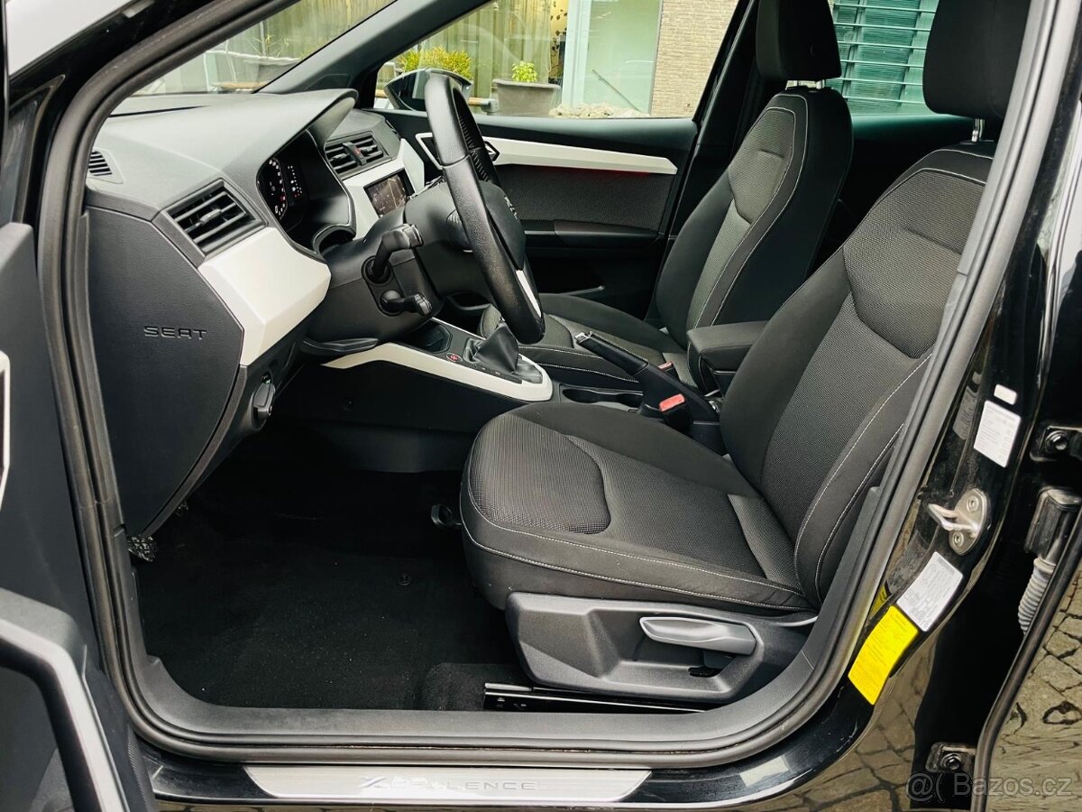 Seat Arona 1.6TDI VÝHŘEV KAMERA XCELLENCE VIRTUAL COCKPIT - 12