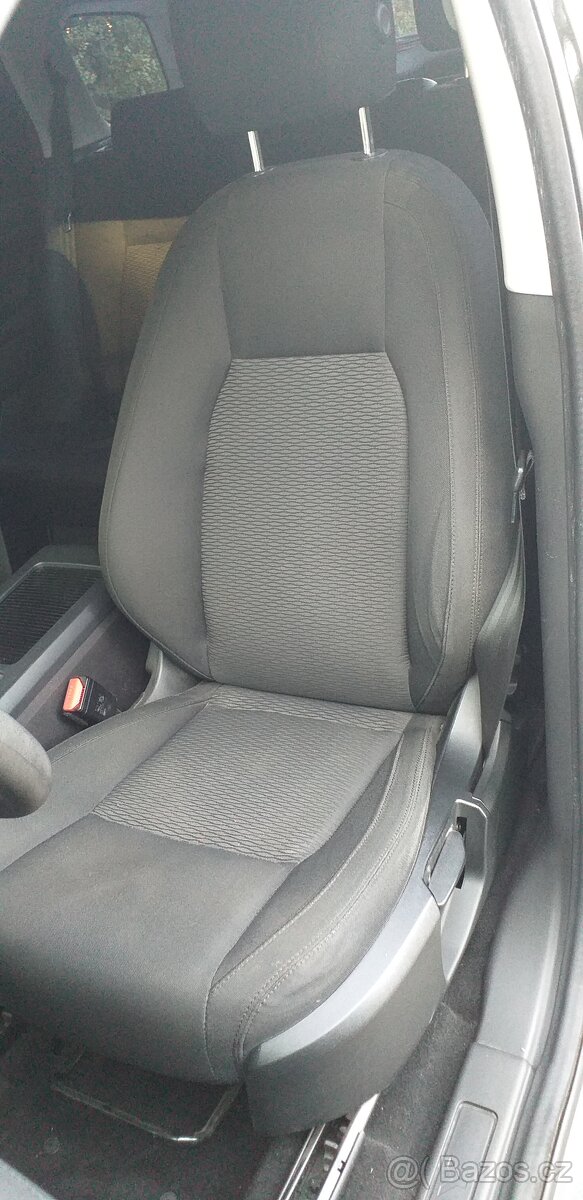 LAND ROVER DISCOVERY SPORT 4X4 - 12