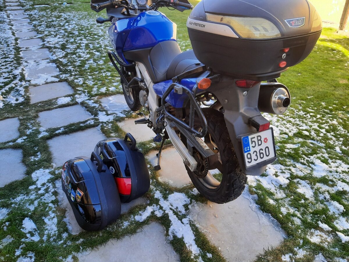 Suzuki DL 650 V-Strom - 12