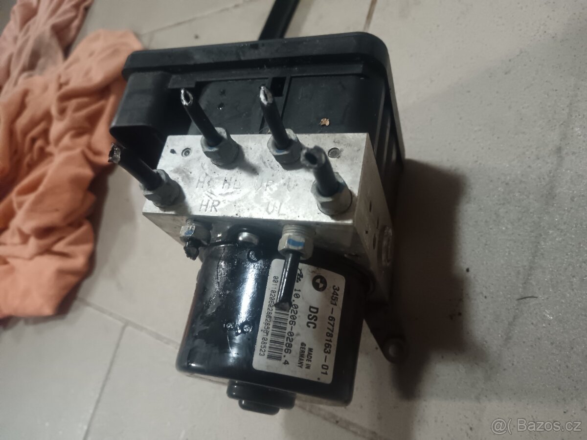 Náhradní díly BMW E90 318i 95kw e91 e92 e93 - 12