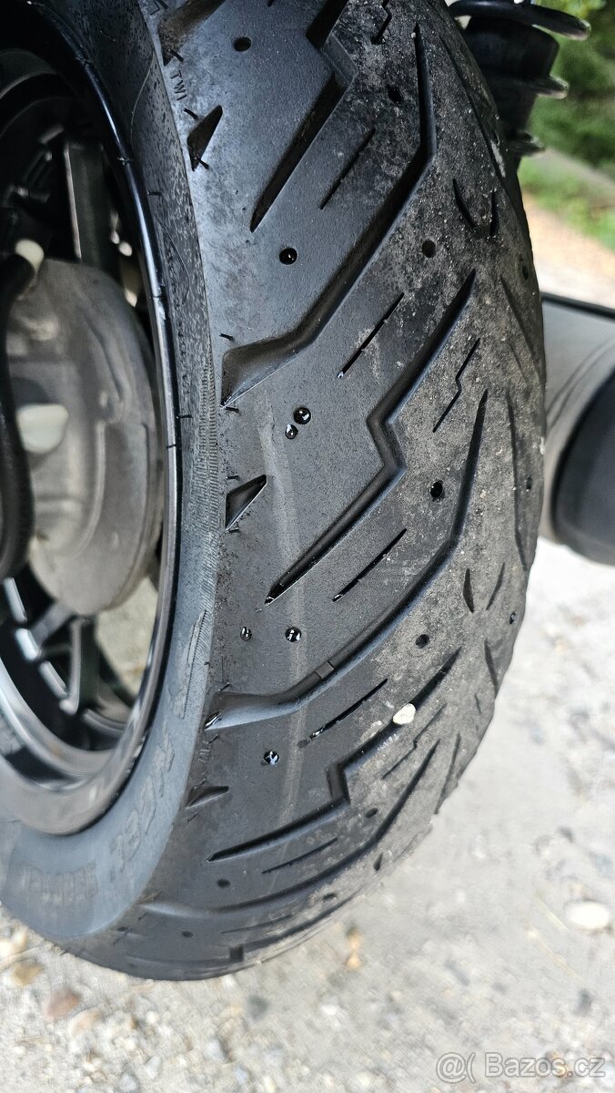 Yamaha X-MAX 250 ABS r.v. 2016 - 12