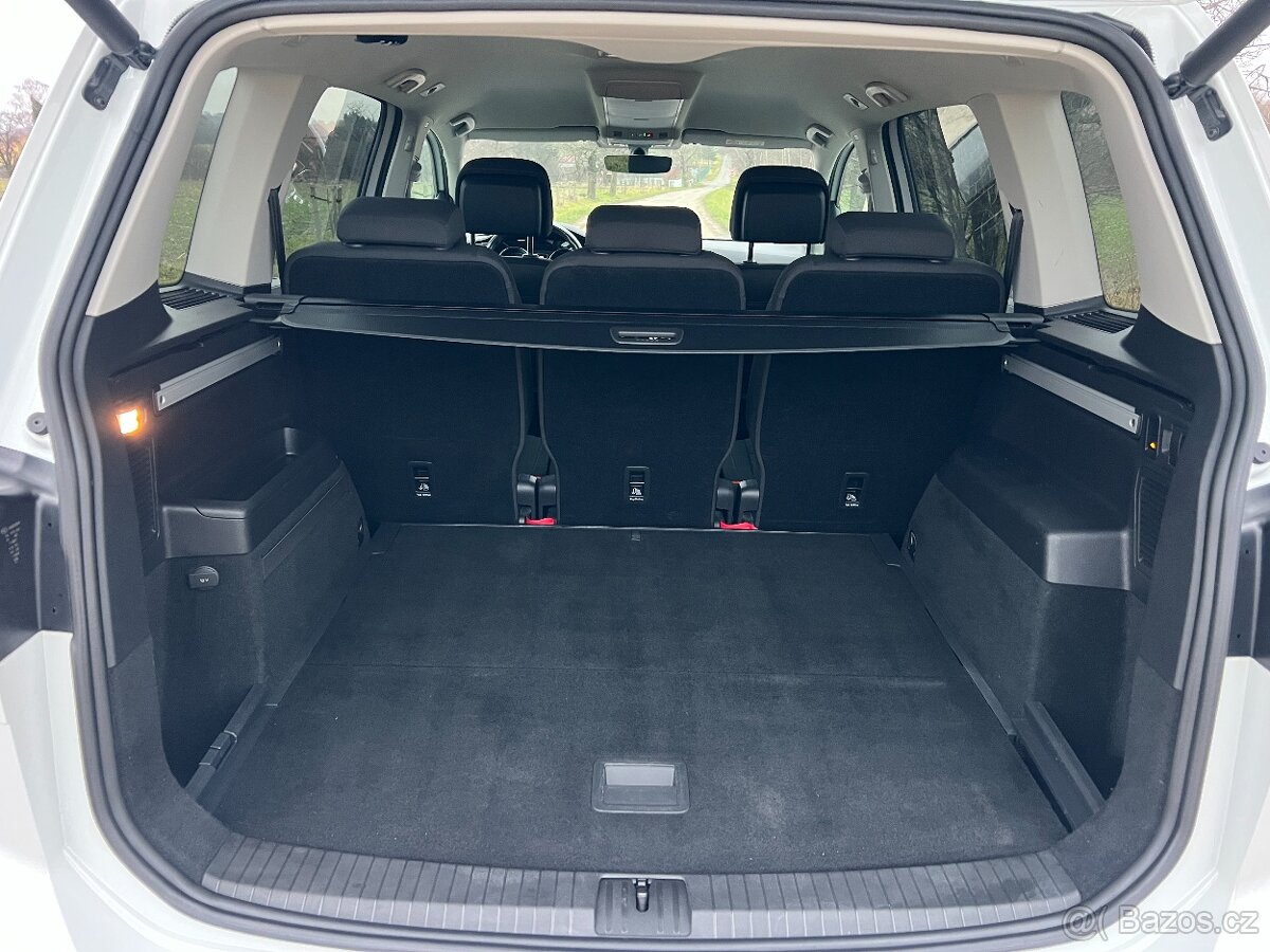 ► VW TOURAN 2.0TDI 110KW DSG HIGHLINE-LED-NAVI-KAMERA-TAŽNÉ - 12