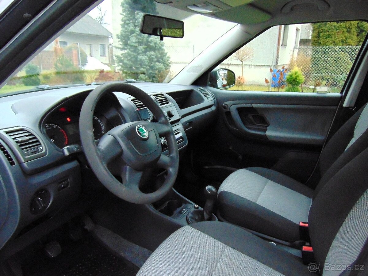 ŠKODA FABIA II KOMBI 1.4 16V,PŮVOD ČR,2.MAJ,KLIMA - 12