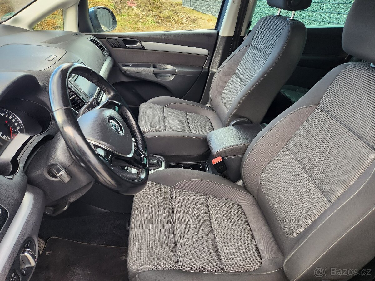 VW Sharan DSG r.2016 Facelift, 7 míst, 175.000km, el.dveře - 12