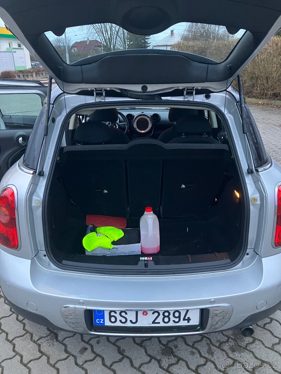 Mini Coopera 1.6D All4 r. v.2013 - 12