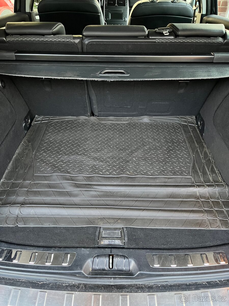 Mercedes-Benz B180 - 12