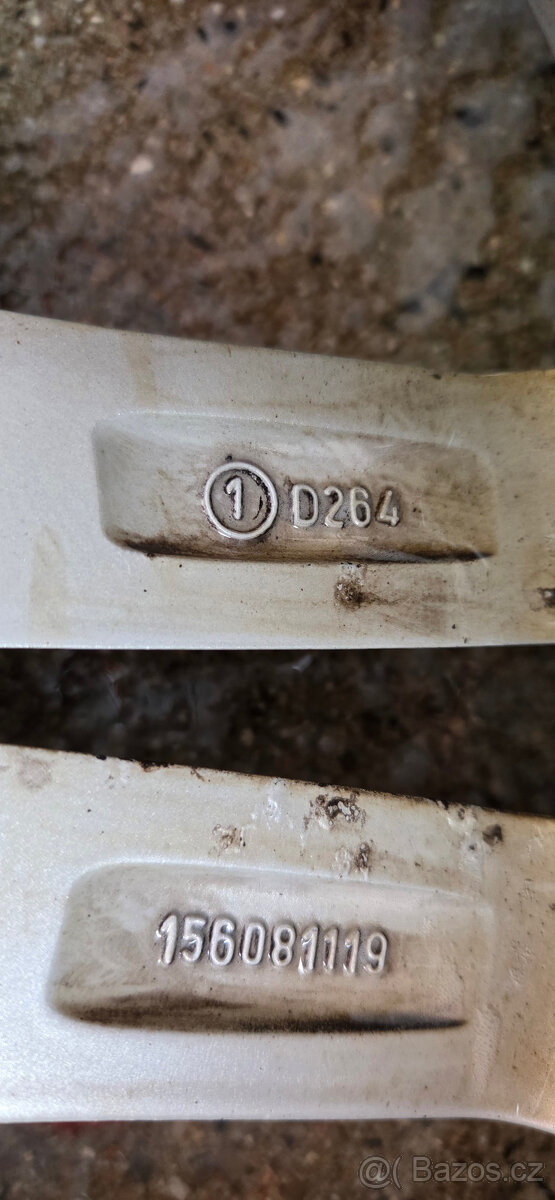 Originál alu Alfa Romeo, 5x110 / R17 - 12